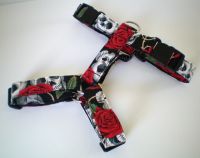 XXL Hundegeschirr Skulls and roses